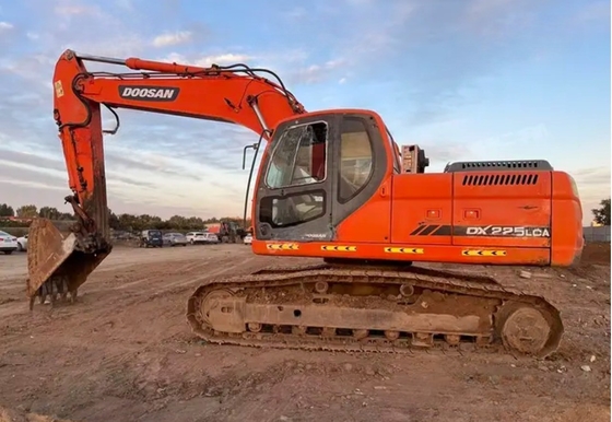 DOOSAN DX225LCA экскаватор гидравлические железные нефтепроводы для производственных предприятий
